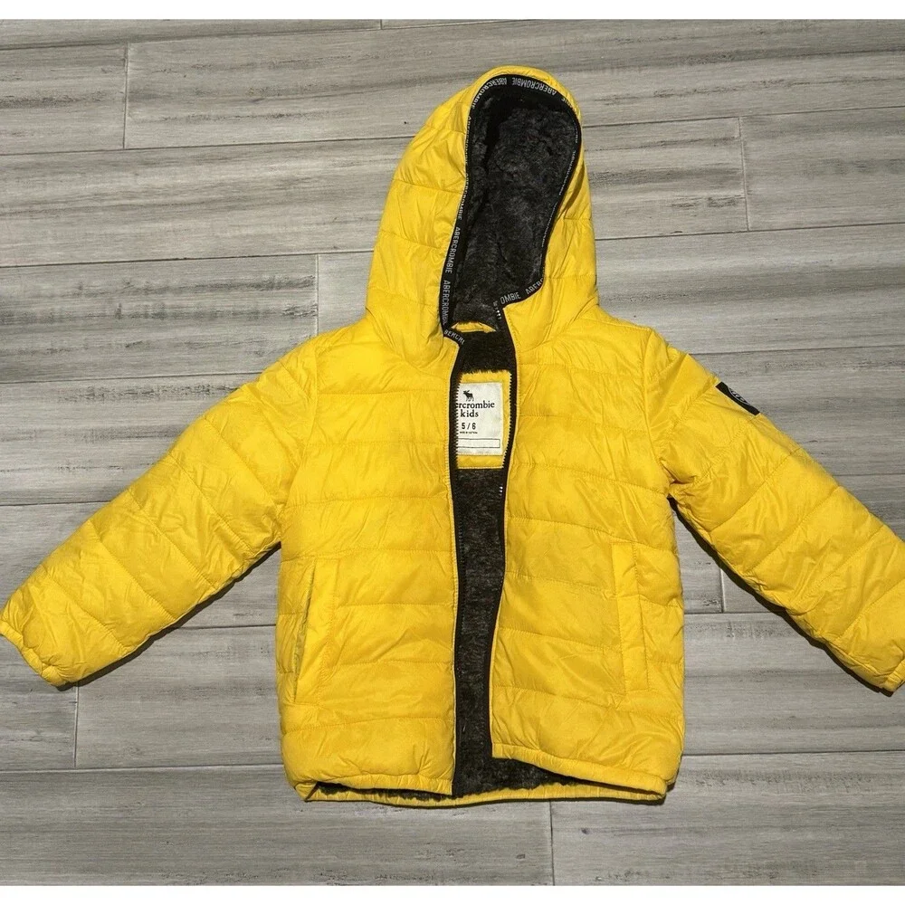 Abercrombie Kids Yellow Puffer Jacket Faux Fur Lined Hooded Size 5/6 Kids